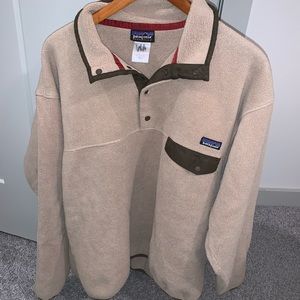 Mens large 1-4 pullover Patagonia in tan